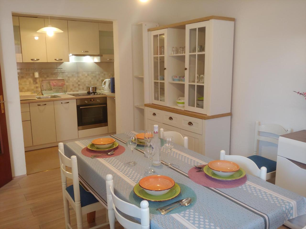 Apartment Ankica *